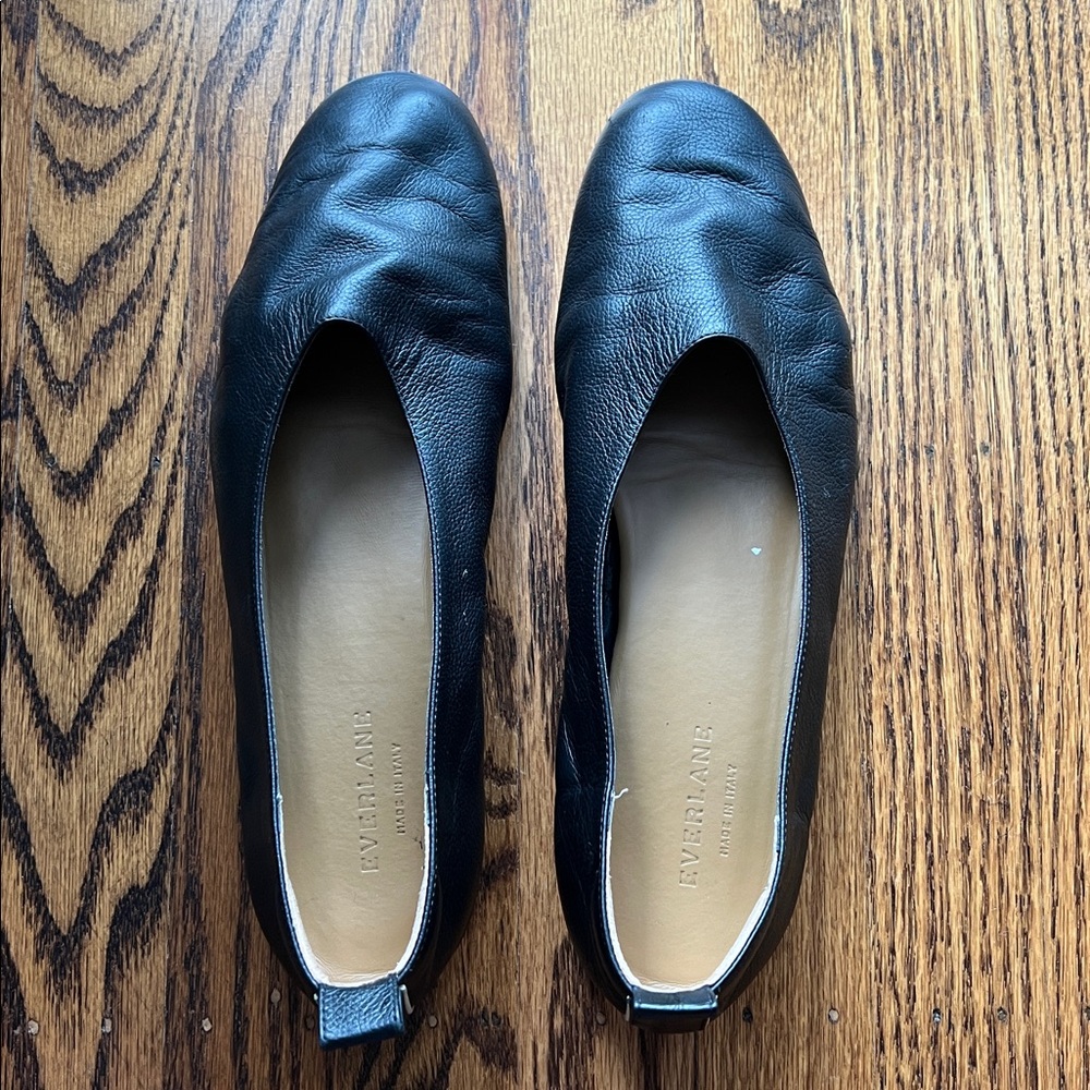 Everlane The Day Glove leather flats. Size 10. Black.